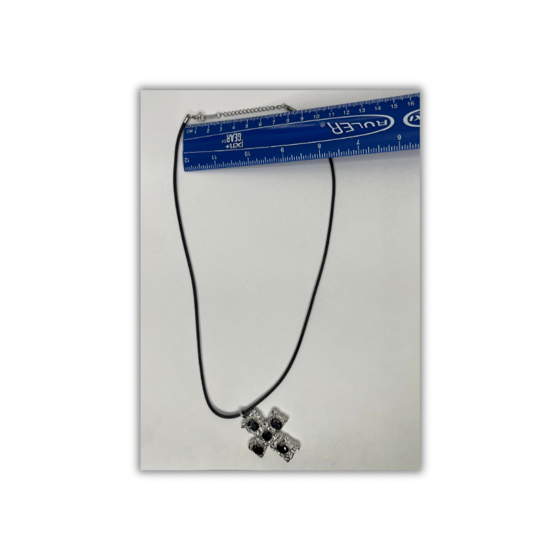 Grace Croos Necklace Color Silver - HUSTALICE 